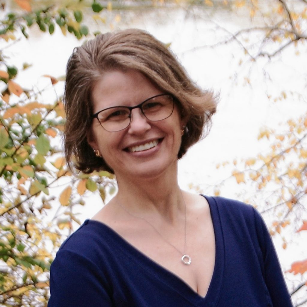 Author photo Katie Mettner